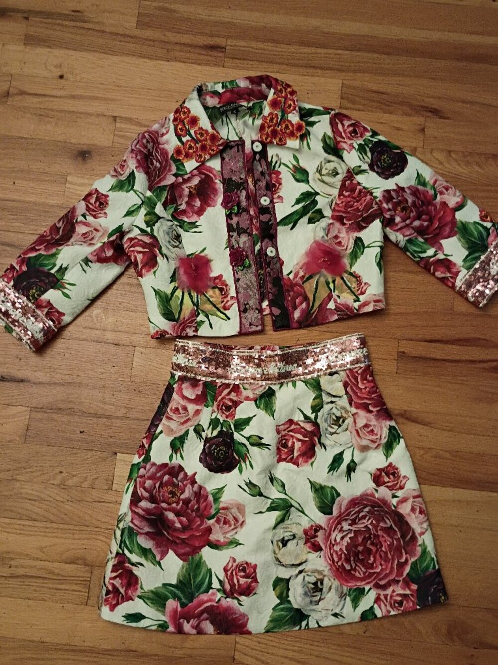 Dolce&Gabbana rose floral cropped jacket high waist skirt set